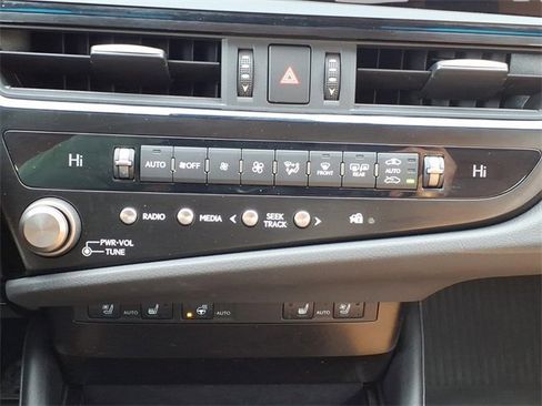 Used 2023 Lexus ES 350 350 w/ Premium Package image 10