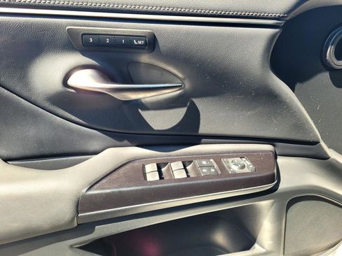 Used 2020 Lexus ES 350 w/ Premium Package FWD image 25