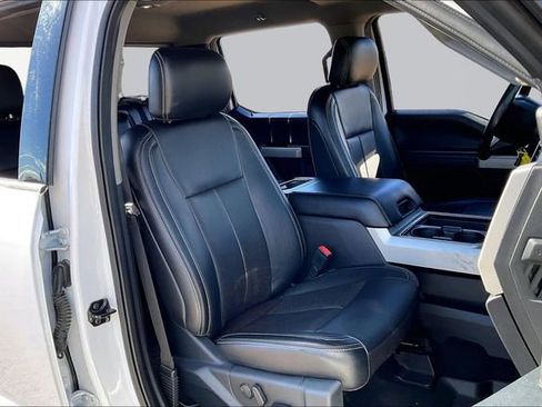 Used 2020 Ford F250 Lariat w/ Lariat Value Package image 19