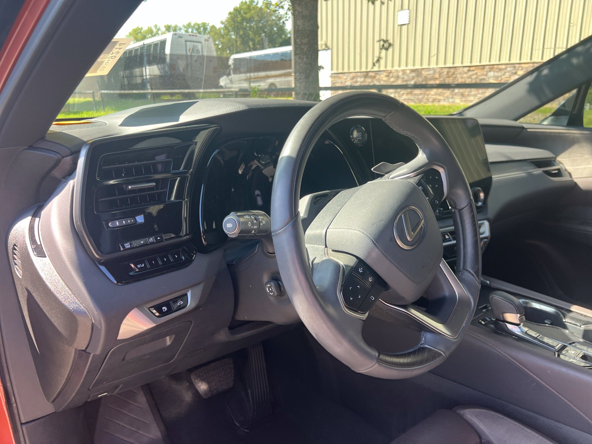 Used 2023 Lexus RX 350 FWD w/ Accessory Package (Z1) image 11