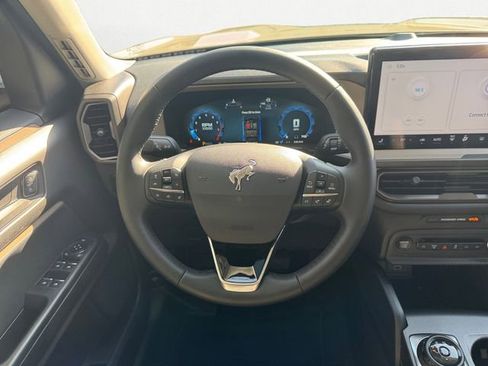 Used 2025 Ford Bronco Sport Big Bend w/ Convenience Package image 12