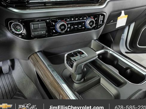 New 2026 Chevrolet Silverado 1500 LT Trail Boss w/ LT Trail Boss Premium Package AWD/4WD image 18