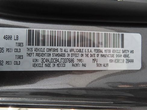 Used 2018 Jeep Compass Limited w/ Navigation Group image 28