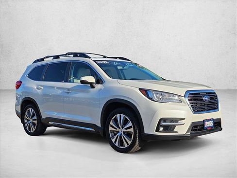 Used 2021 Subaru Ascent Limited w/ Technology Package AWD/4WD image 3