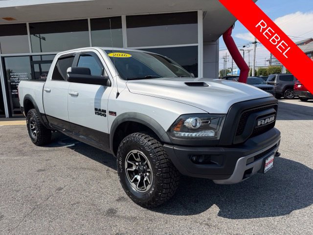 Used 2016 RAM 1500 Rebel AWD/4WD image 4