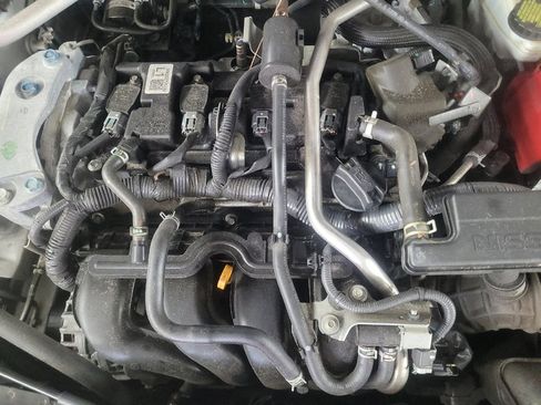 Used 2021 Nissan Sentra SV FWD image 30