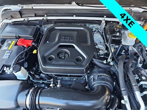 Used 2024 Jeep Wrangler Unlimited Rubicon 4xe w/ Convenience Group image 13