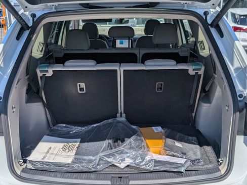 New 2026 Volkswagen Atlas SE image 20