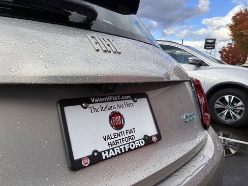 New 2025 FIAT 500 e image 12