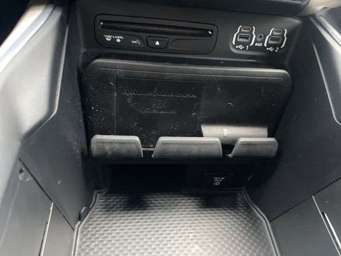 Used 2019 RAM 3500 Laramie image 44