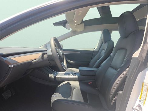 Used 2023 Tesla Model 3 Standard Range RWD image 13