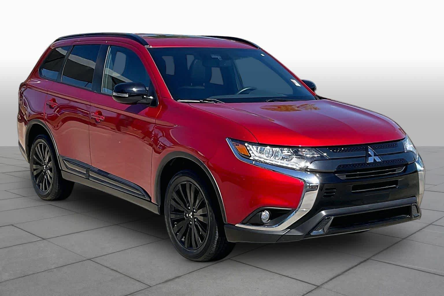 Used 2020 Mitsubishi Outlander LE FWD image 3