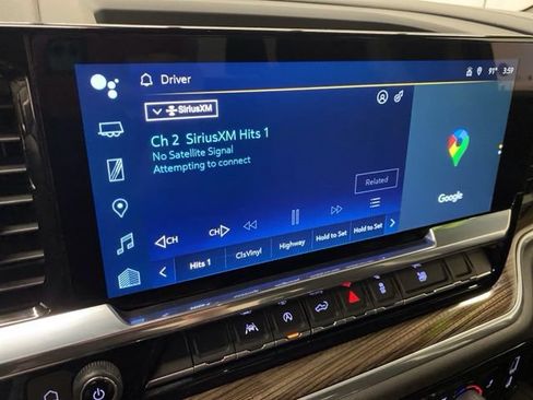Used 2023 Chevrolet Silverado 1500 RST w/ Max Trailering Package AWD/4WD image 6