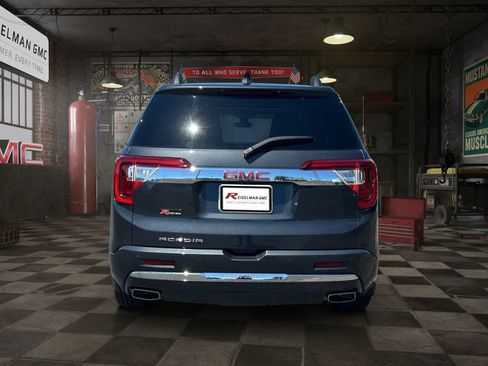 Certified 2023 GMC Acadia Denali w/ Denali Ultimate Package FWD image 4