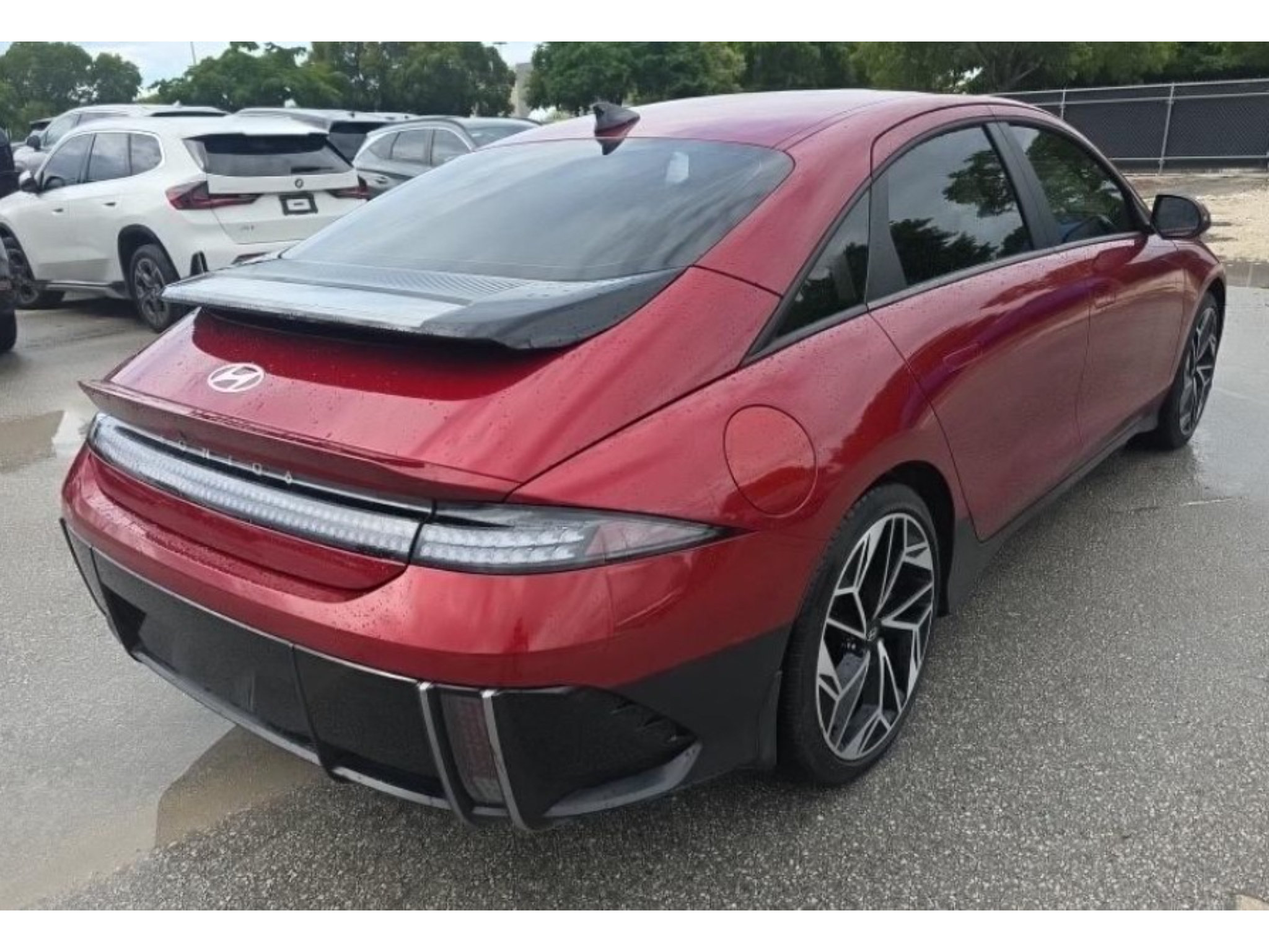 Used 2025 Hyundai Ioniq 6 SEL RWD image 3