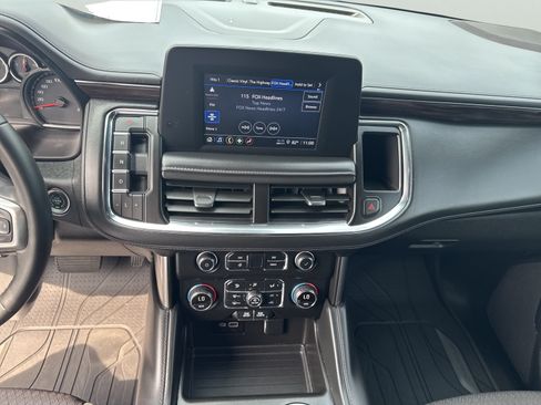 Used 2024 Chevrolet Tahoe LS AWD/4WD image 19