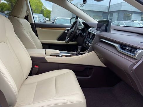 Certified 2020 Lexus RX 350L Premium w/ Premium Package AWD/4WD image 29