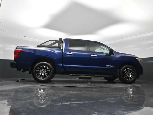 Used 2021 Nissan Titan SV w/ Accessory Utility Package AWD/4WD image 25