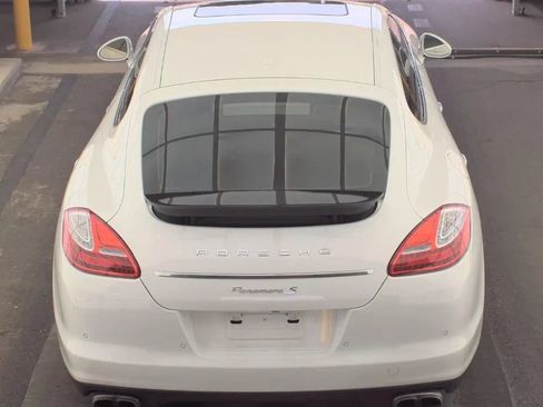 Used 2013 Porsche Panamera S RWD image 4
