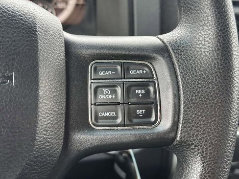 Used 2016 RAM 1500 Classic SLT image 22