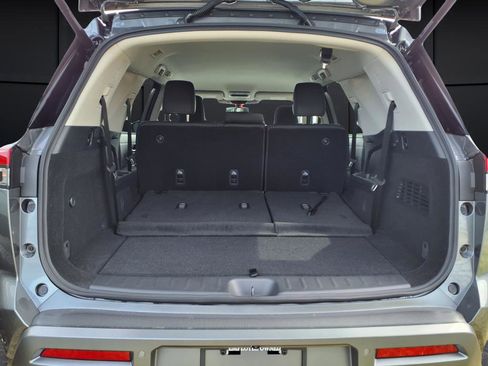 New 2026 Nissan Pathfinder SL AWD/4WD image 26