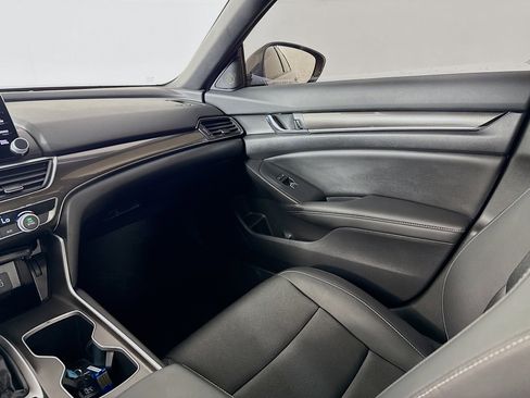 Certified 2022 Honda Accord Sport image 26