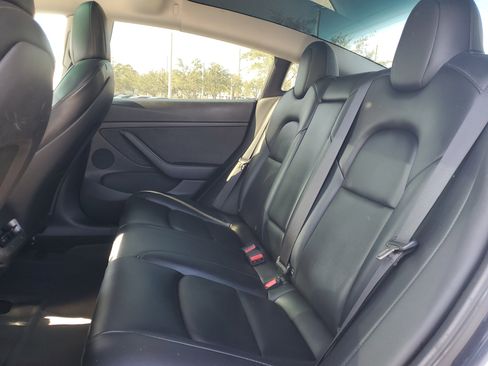 Used 2022 Tesla Model 3 RWD image 18
