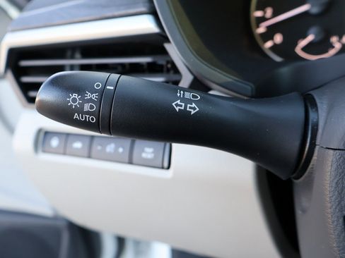 Used 2024 Nissan Altima 2.5 SL image 47