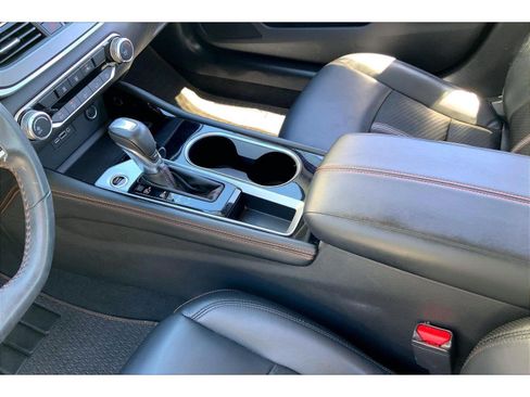 Used 2024 Nissan Altima 2.5 SR FWD image 16