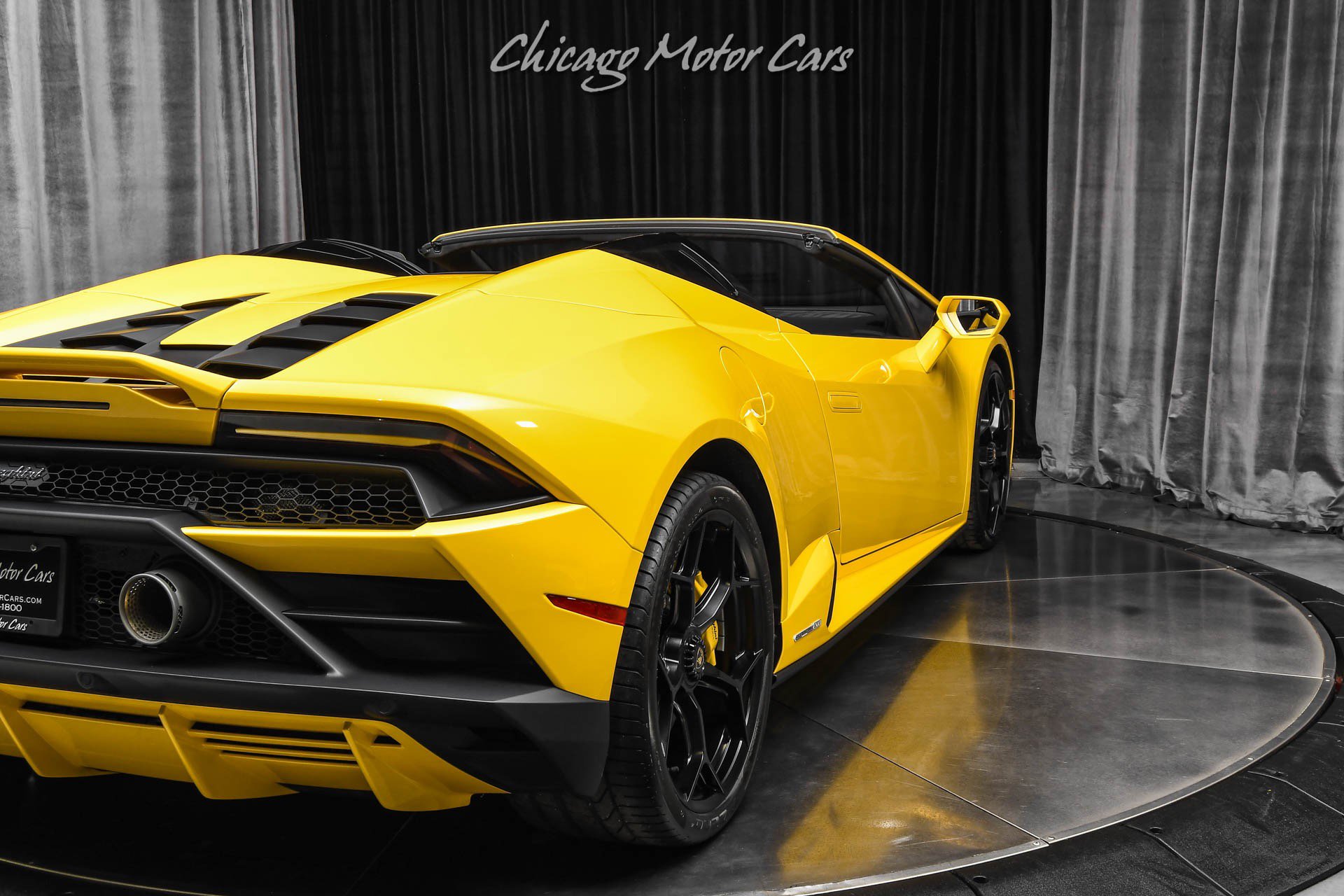 Used 2024 Lamborghini Huracan EVO AWD/4WD image 39