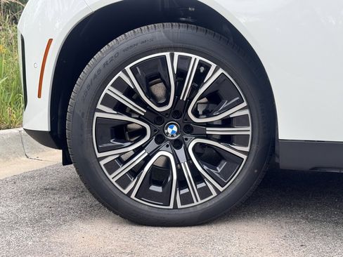 Used 2026 BMW X3 xDrive30 w/ Convenience Package image 11