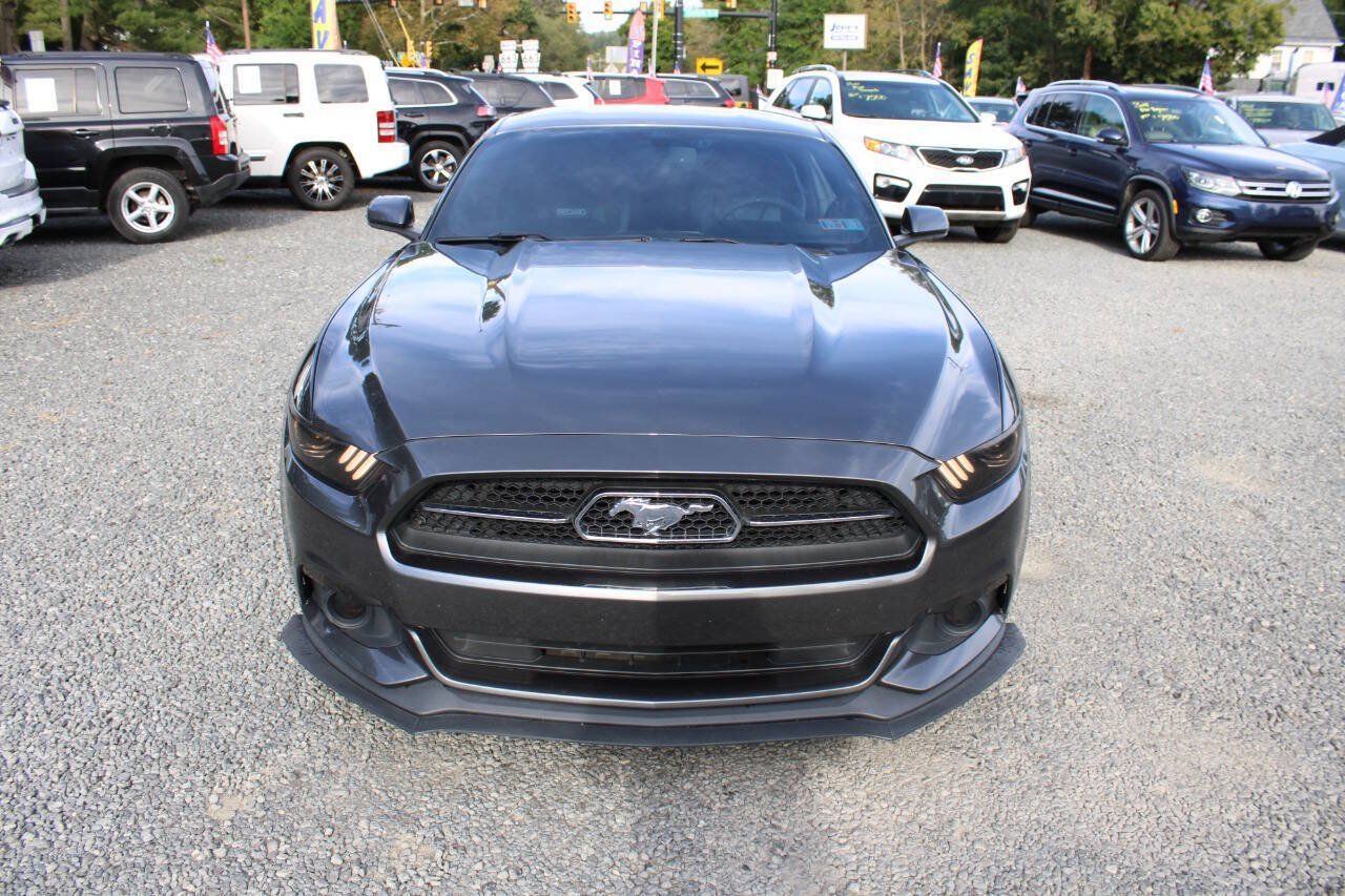 Used 2015 Ford Mustang Premium RWD image 3