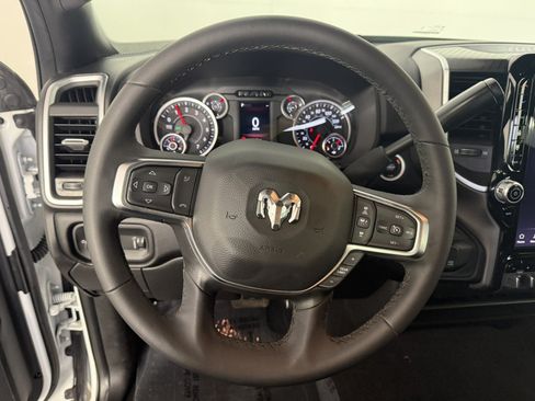 Used 2026 RAM 2500 Big Horn AWD/4WD image 20