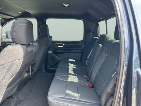 New 2026 RAM 1500 Big Horn AWD/4WD image 11