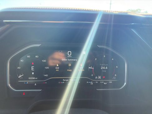 Used 2023 GMC Sierra 1500 AT4 w/ Technology Package AWD/4WD image 7