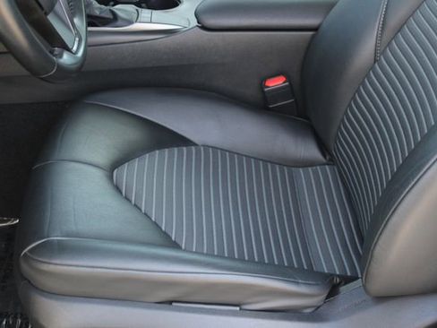 Used 2023 Toyota Camry SE w/ Protection Package (Q2) (TMS) image 29