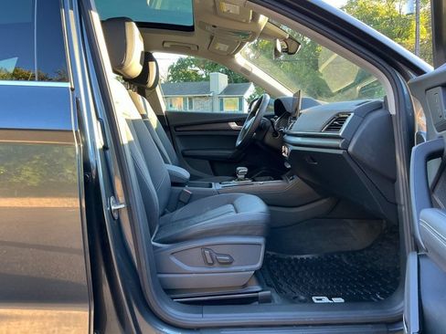 Used 2023 Audi Q5 2.0T Premium Plus w/ Premium Plus Package AWD/4WD image 11