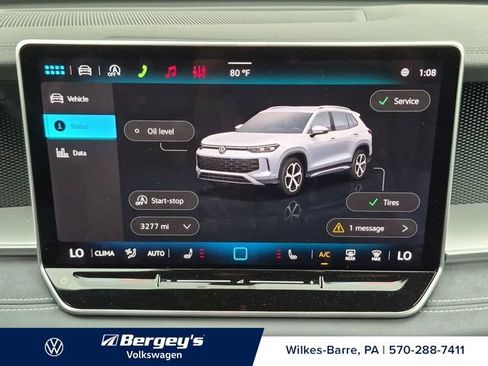 Certified 2026 Volkswagen Tiguan SE R-Line AWD/4WD image 17