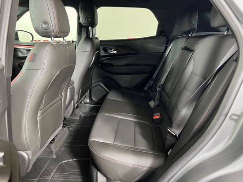Used 2024 Chevrolet TrailBlazer RS w/ Driver Confidence Package FWD image 23