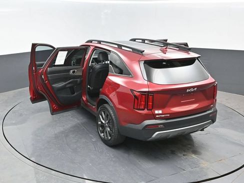 Used 2023 Kia Sorento SX Prestige AWD/4WD image 26