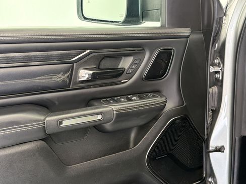 Used 2022 RAM 1500 Limited AWD/4WD image 12