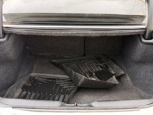 Used 2018 Dodge Charger SXT image 23