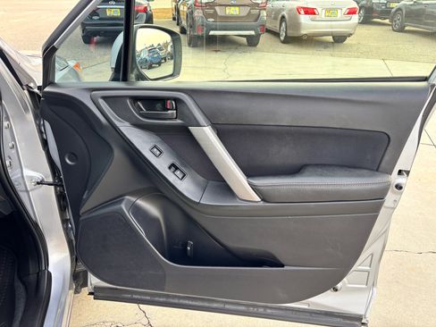 Used 2016 Subaru Forester 2.5i Premium image 26