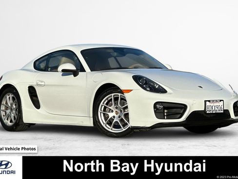 Used 2016 Porsche Cayman Base image 1