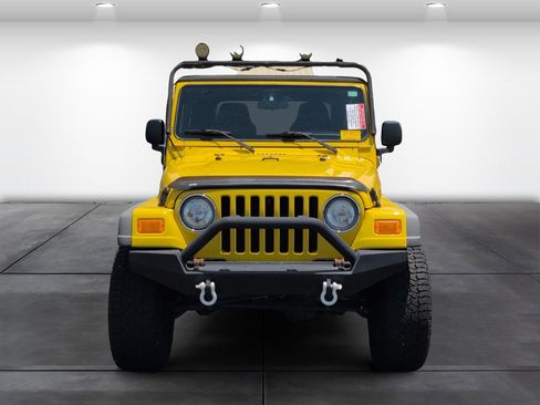 Used 2004 Jeep Wrangler X w/ Wheel Plus Group AWD/4WD image 4