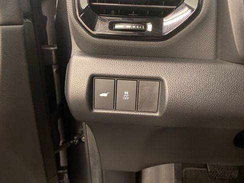 Certified 2025 Honda Pilot Touring image 19