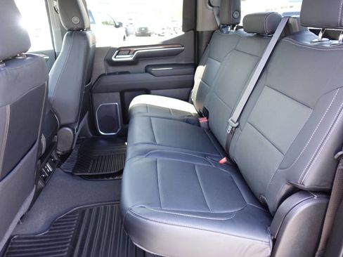 Used 2023 Chevrolet Silverado 1500 LT AWD/4WD image 24