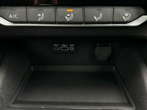 Used 2025 Nissan Altima 2.5 SV image 24