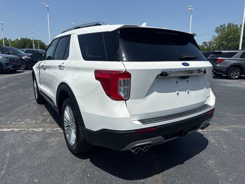 Used 2024 Ford Explorer King Ranch w/ Technology Package AWD/4WD image 9