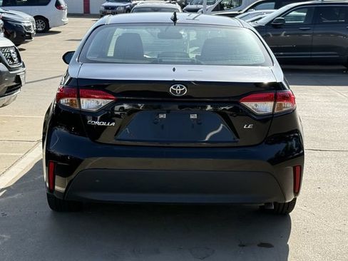 Used 2024 Toyota Corolla LE FWD image 5